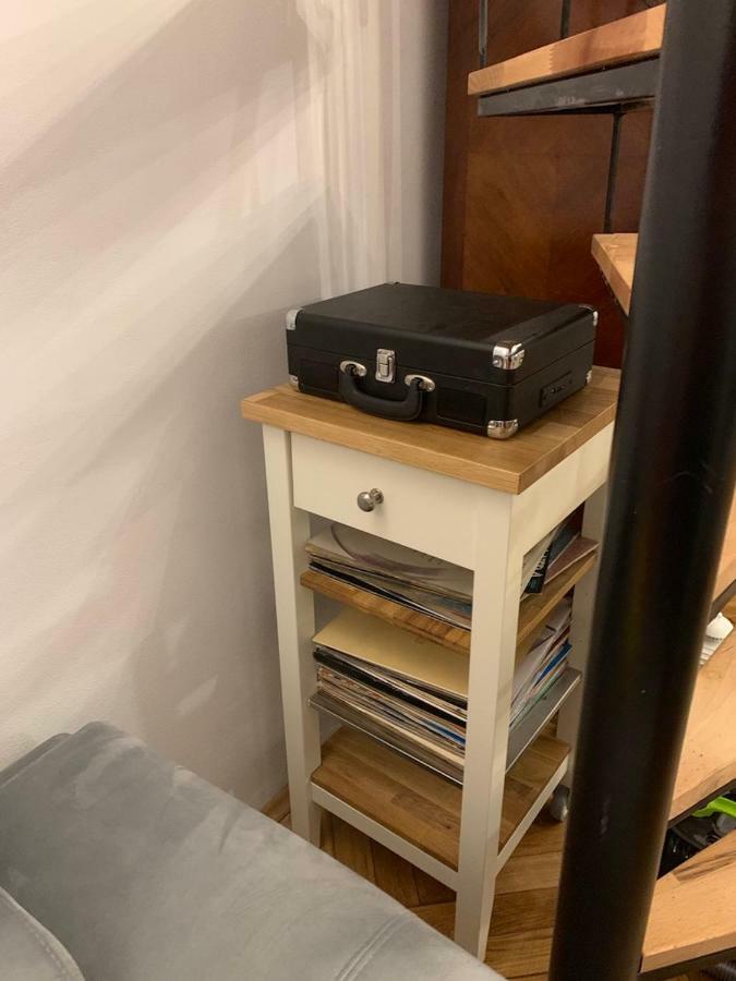 Charming Studio Apartment In The Heart Of The Jewish District! クラクフ エクステリア 写真
